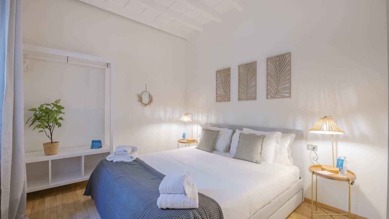 Photo of Bedroom in Milan Centre
