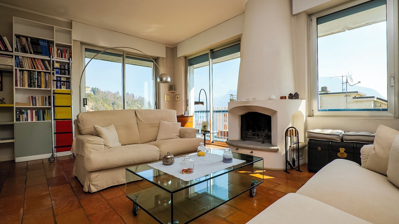 Photo of Livingroom in Intra
