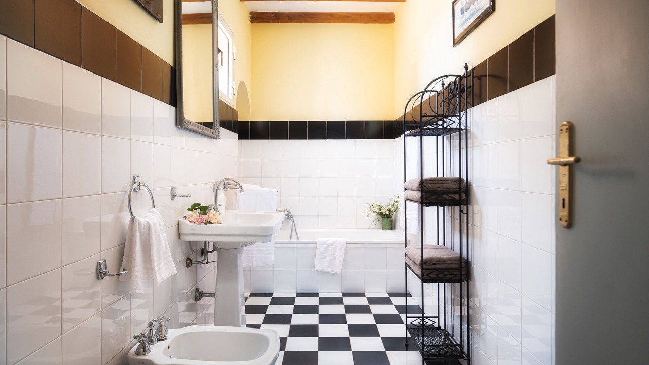 Photo of Bathroom in Gallese