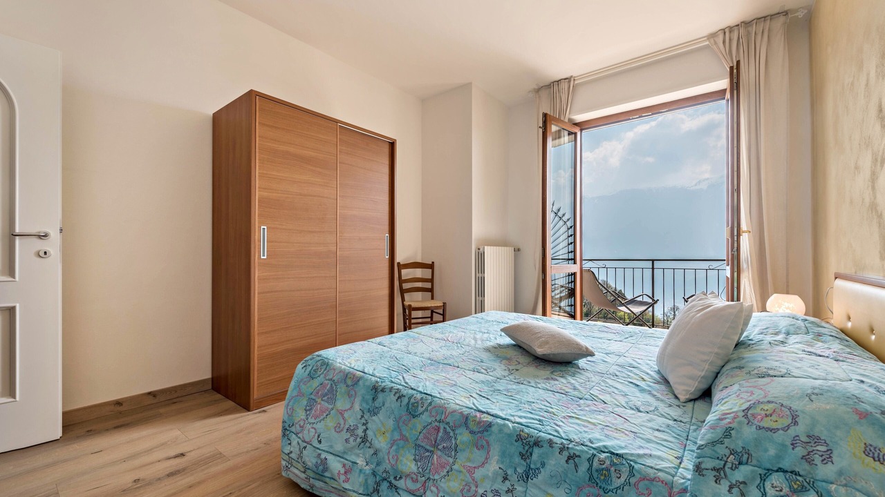 Photo of Bedroom in Tremosine