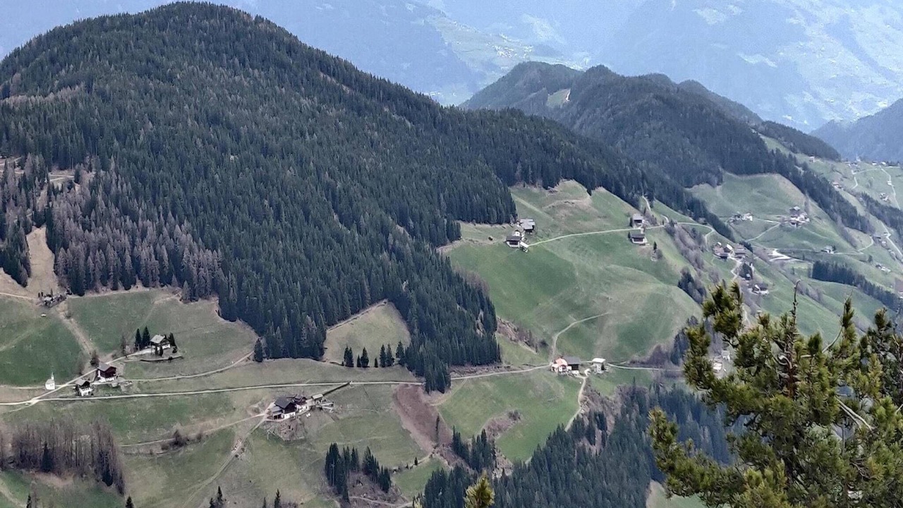 Photo of Others in Funes
