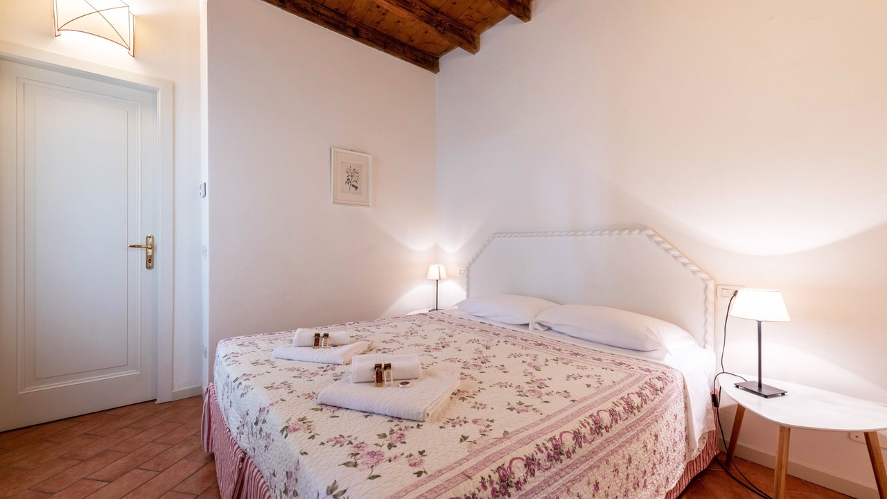 Photo of Bedroom in San Felice del Benaco
