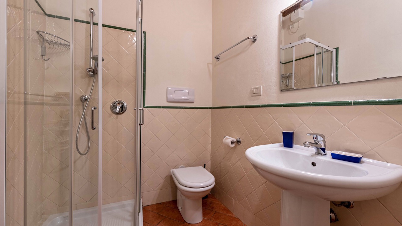 Photo of Bathroom in San Felice del Benaco