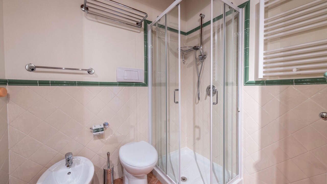 Photo of Bathroom in San Felice del Benaco