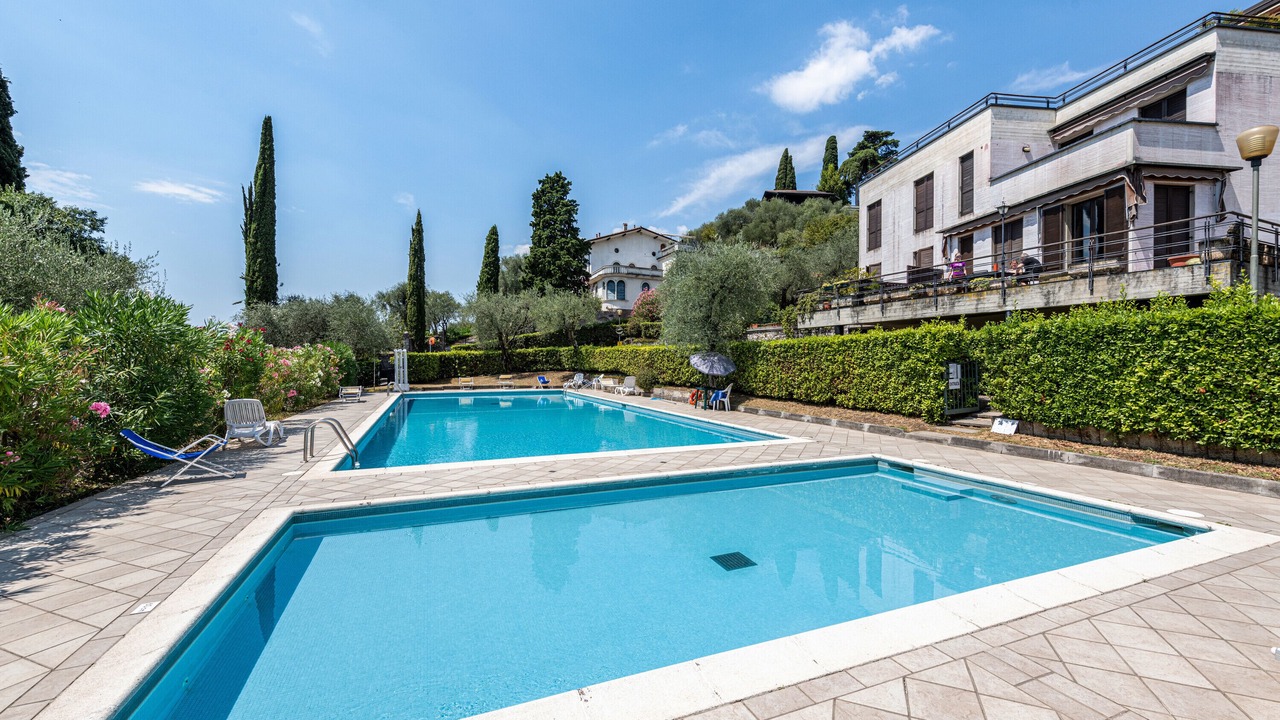 Photo of Outdoor in Morgnaga