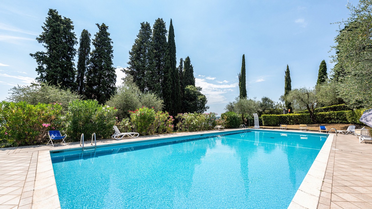 Photo of Outdoor in Morgnaga