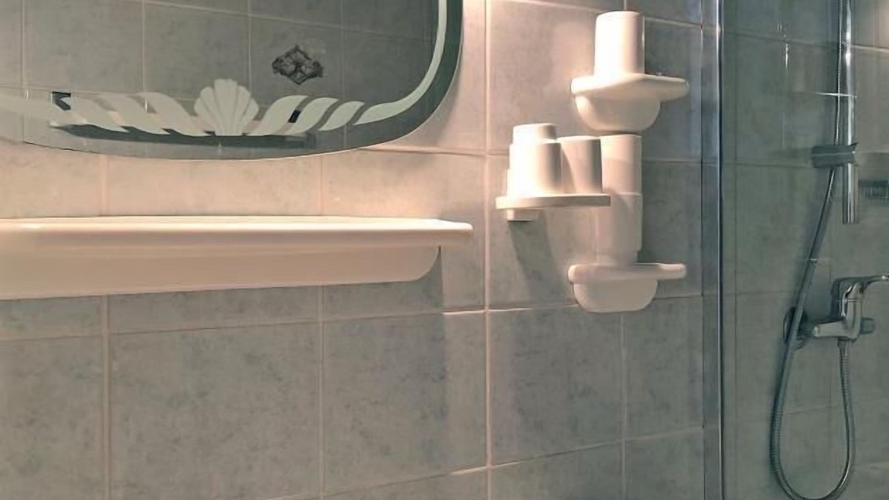 Photo of Bathroom in Aer