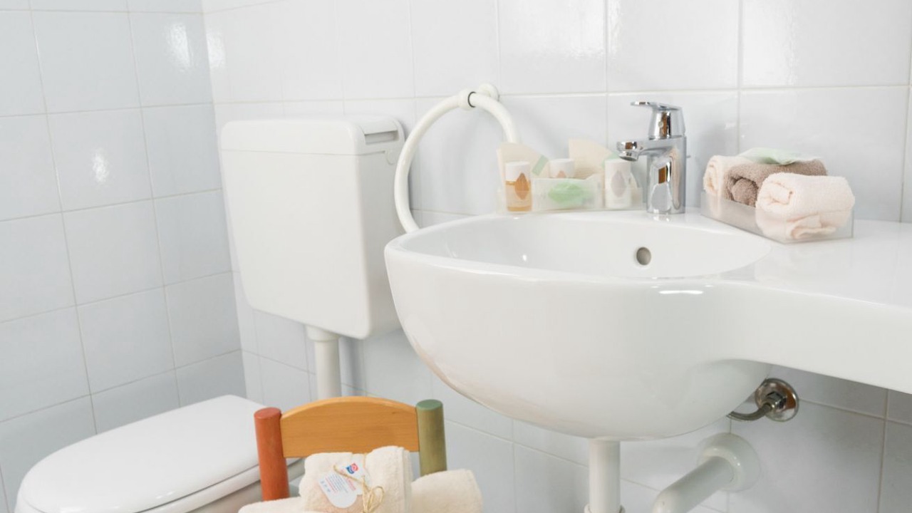 Photo of Bathroom in Assenza