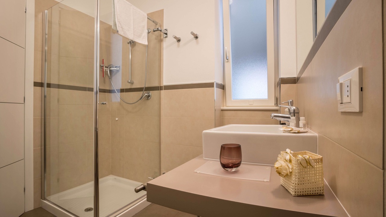 Photo of Bathroom in Aer