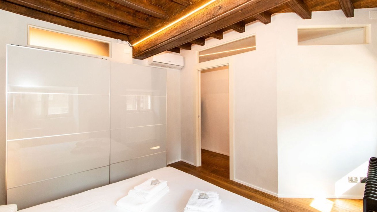 Photo of Bedroom in Roman Quarter