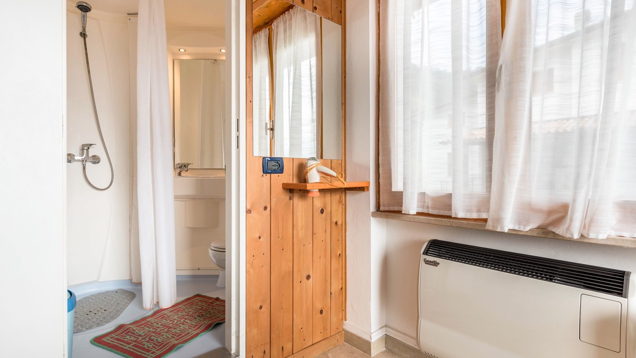 Photo of Bathroom in Aer