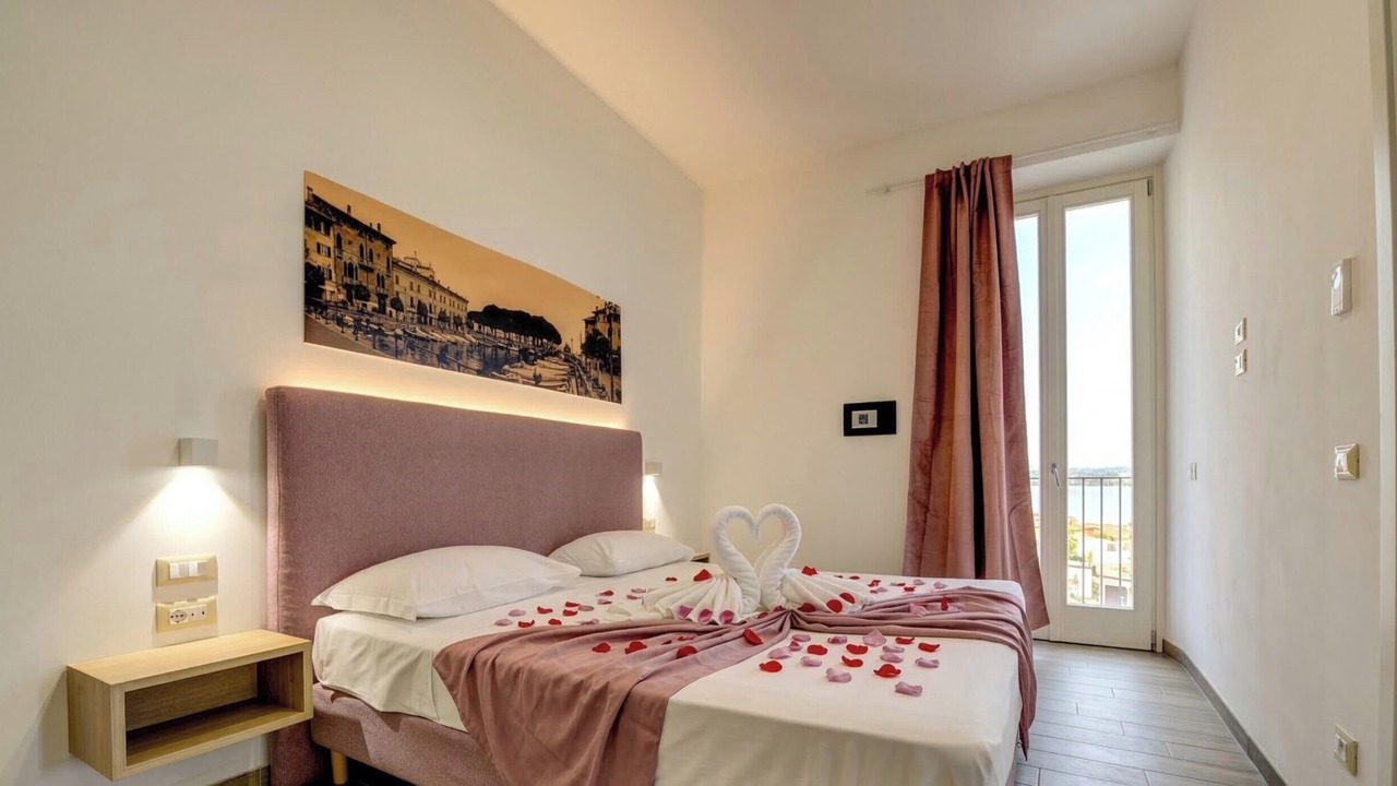 Photo of Bedroom in Desenzano del Garda City Centre