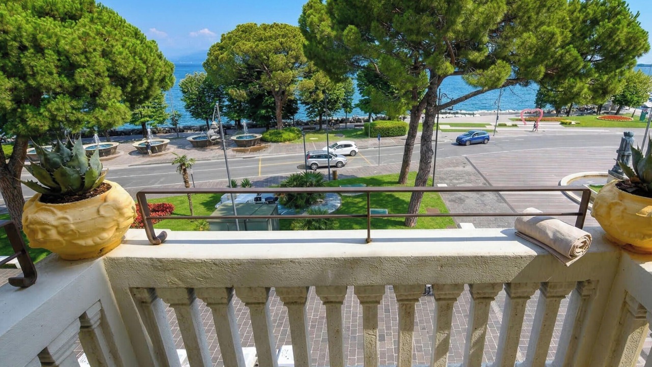Photo of Outdoor in Desenzano del Garda City Centre