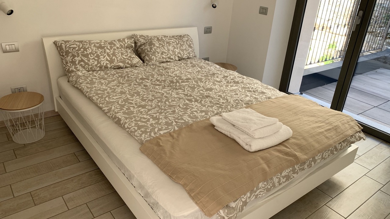 Photo of Bedroom in Carate Urio