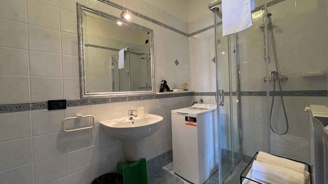 Photo of Bathroom in Montinelle