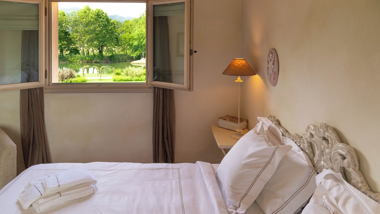 Photo of Bedroom in Puegnago del Garda
