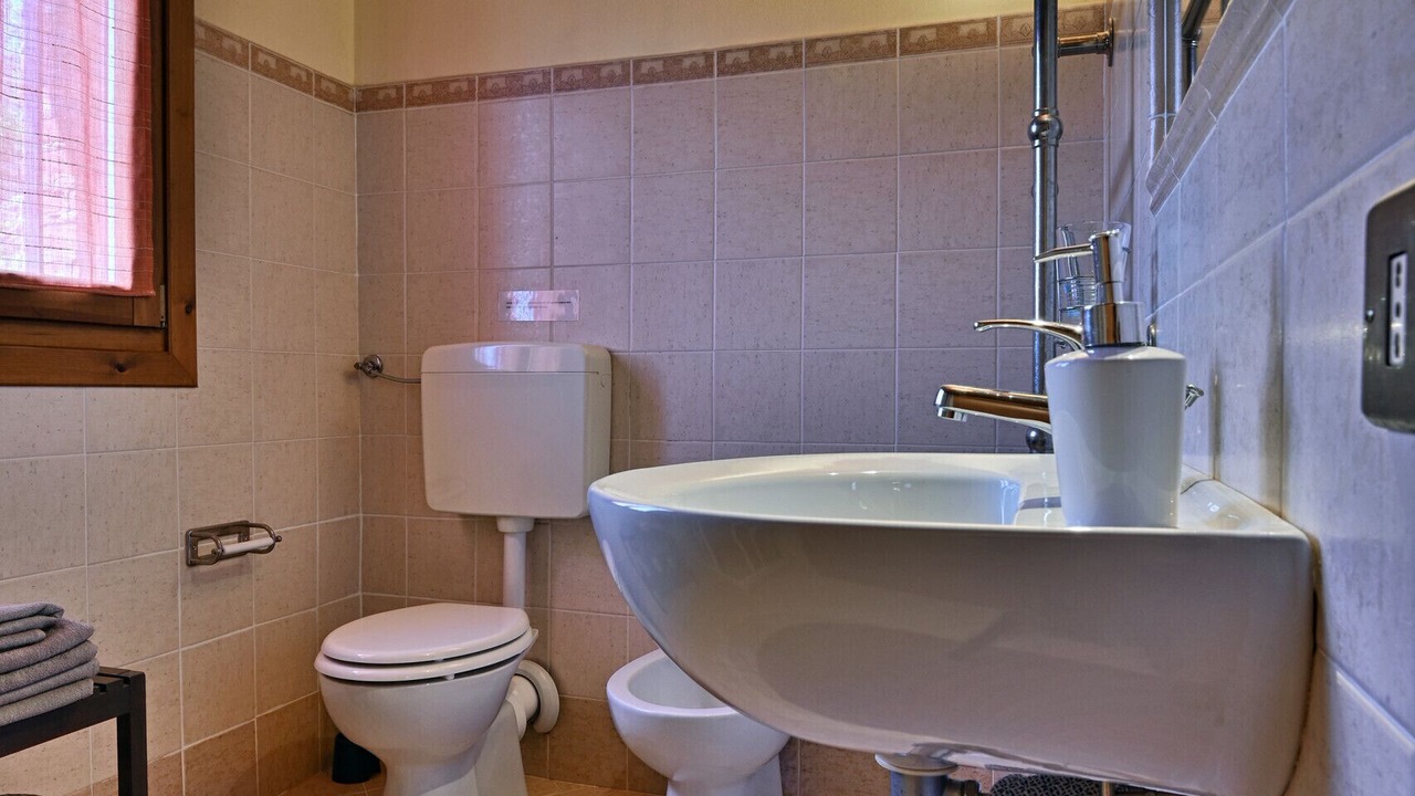Photo of Bathroom in Gargnano