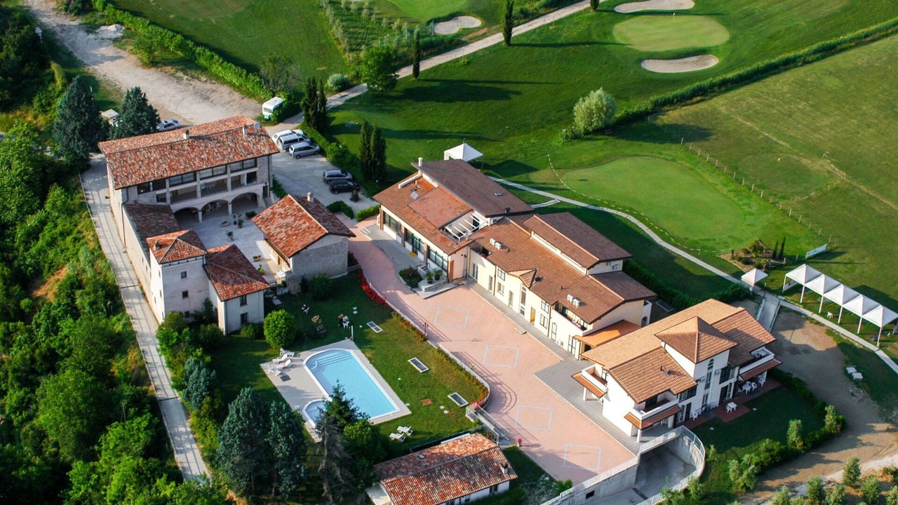 Photo of Others in Cunettone-villa