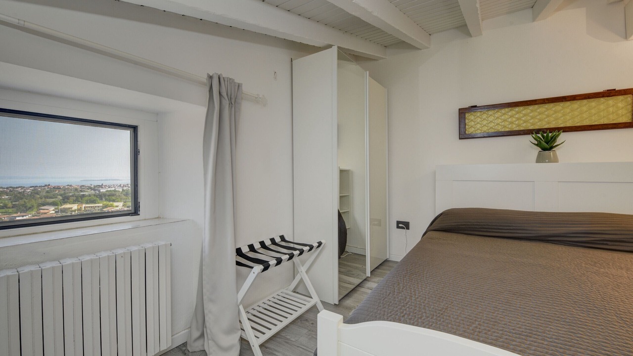 Photo of Bedroom in Soiano del Lago