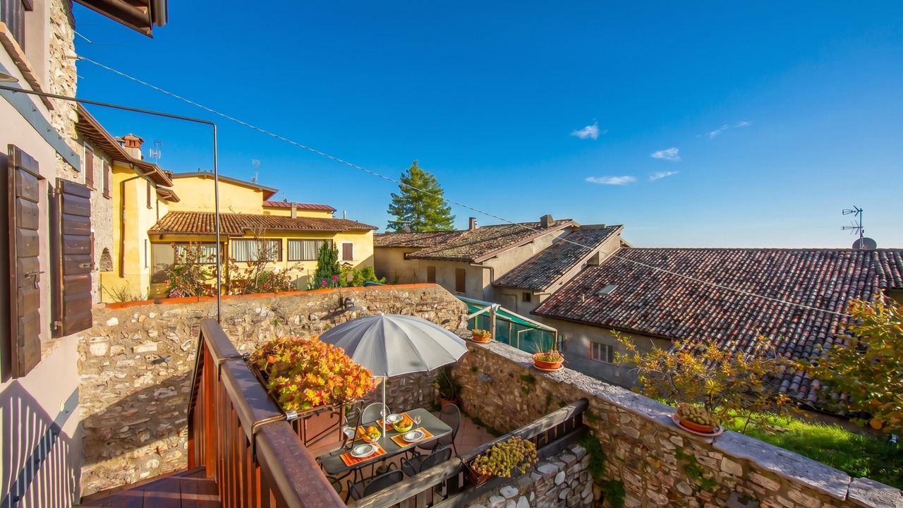 Photo of Patio Balcony in Liano-Formaga