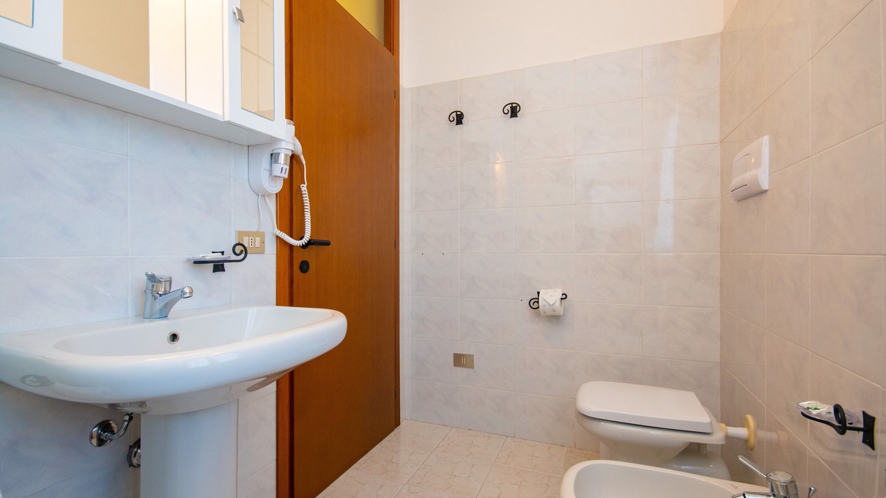 Photo of Bathroom in Lugana