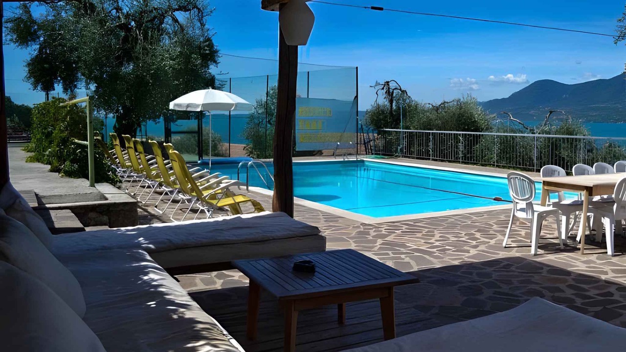 Photo of Outdoor in Assenza