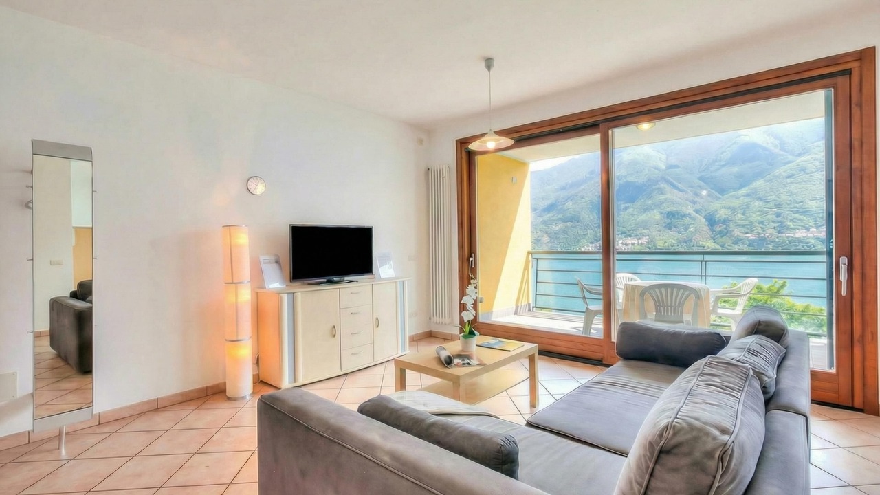Photo of Bedroom in Tronzano Lago Maggiore