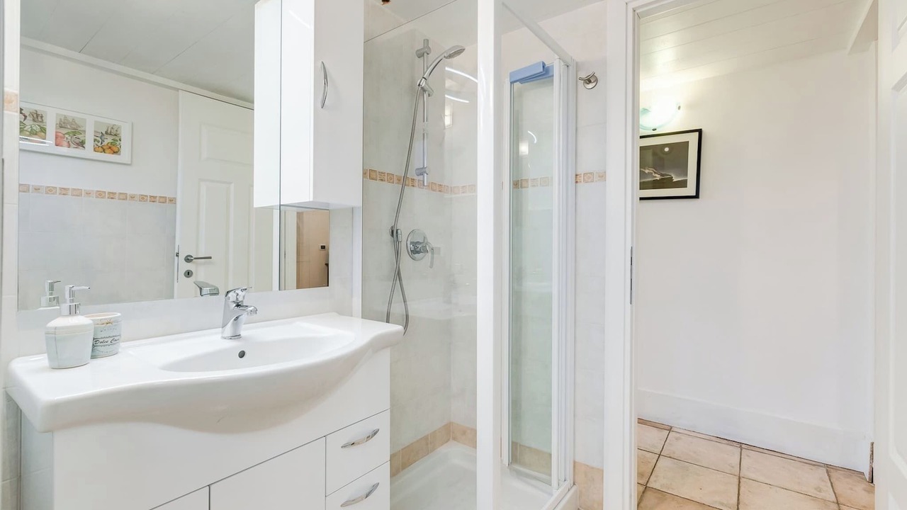Photo of Bathroom in Rione XVIII Castro Pretorio