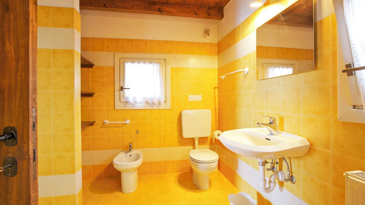 Photo of Bathroom in Cannobio
