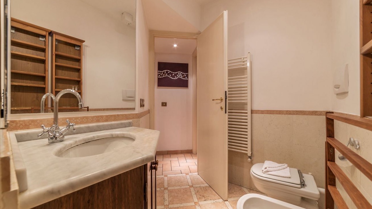 Photo of Bathroom in Rione VII Regola
