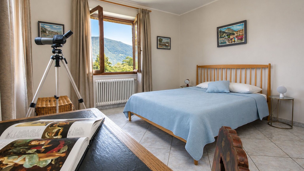 Photo of Bedroom in Cannobio