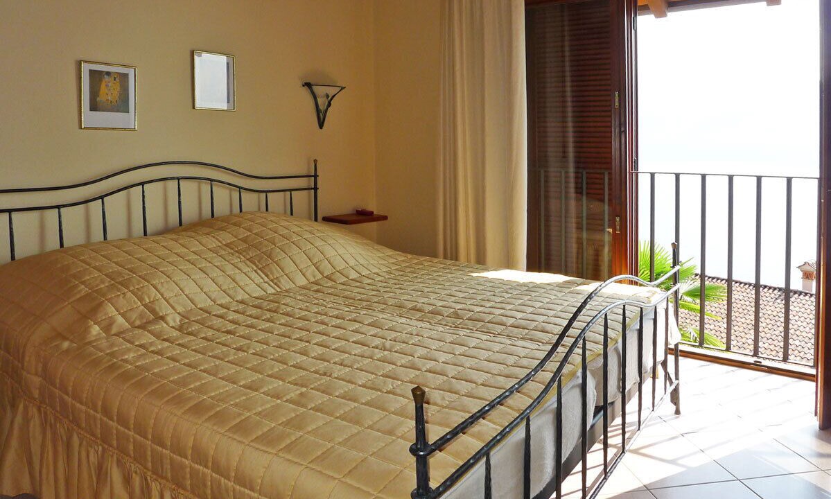 Photo of Bedroom in Menaggio