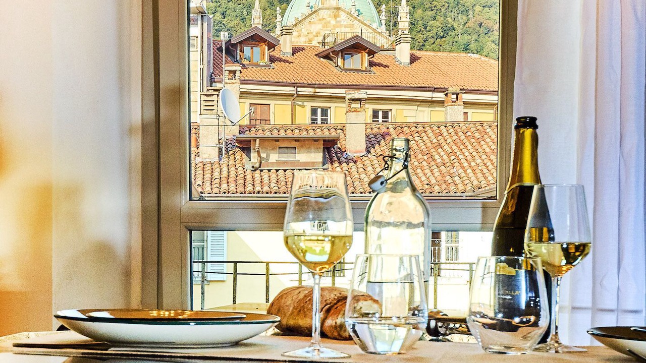 Photo of Others in Como City Centre