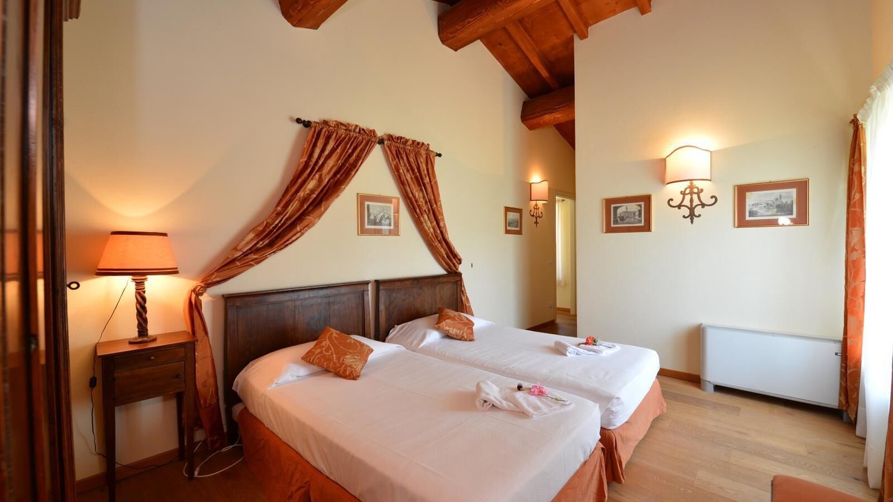 Photo of Bedroom in Peschiera del Garda