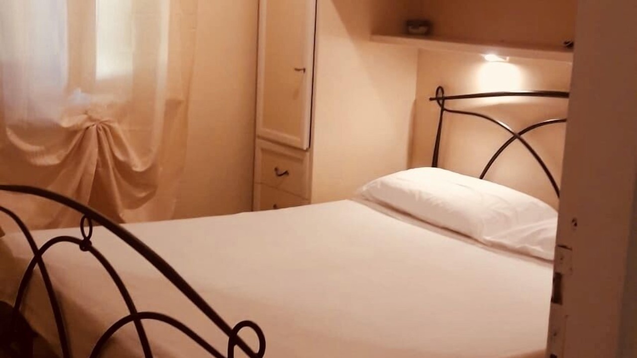 Photo of Bedroom in Latina Lido