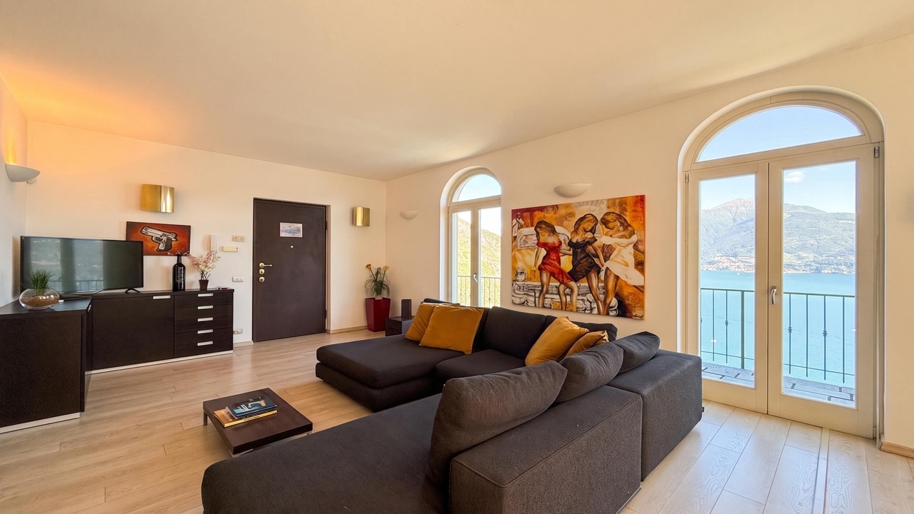 Photo of Livingroom in Menaggio