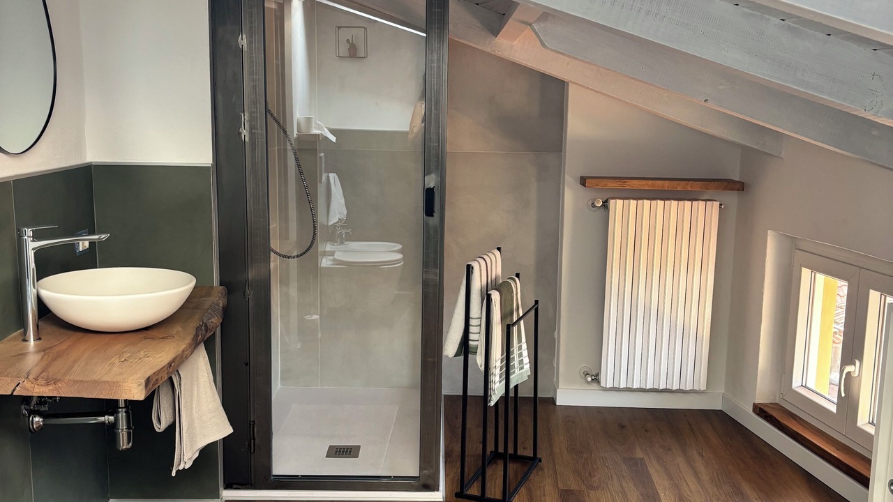 Photo of Bathroom in Meina