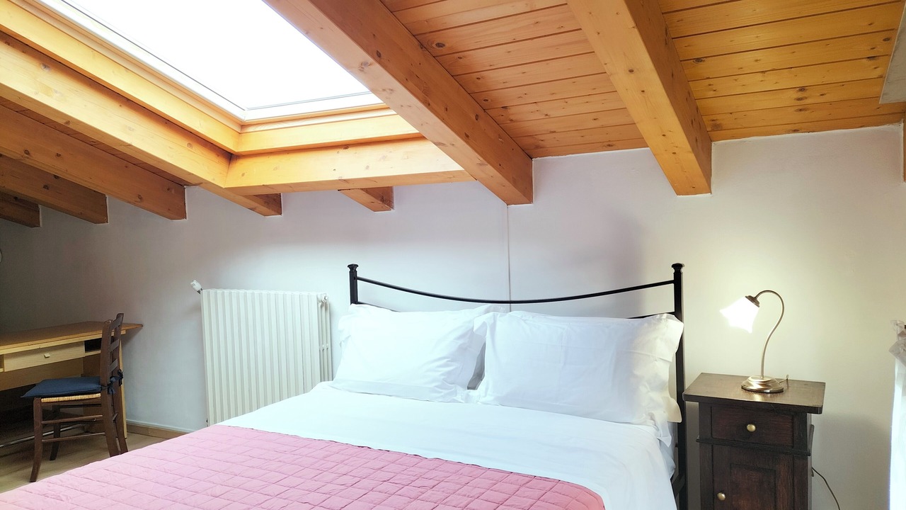 Photo of Bedroom in Verona City Centre