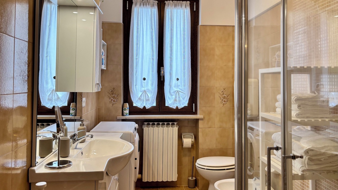 Photo of Bathroom in Sona