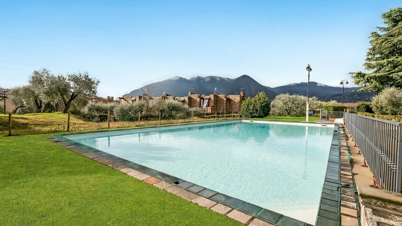 Photo of Outdoor in Sensole