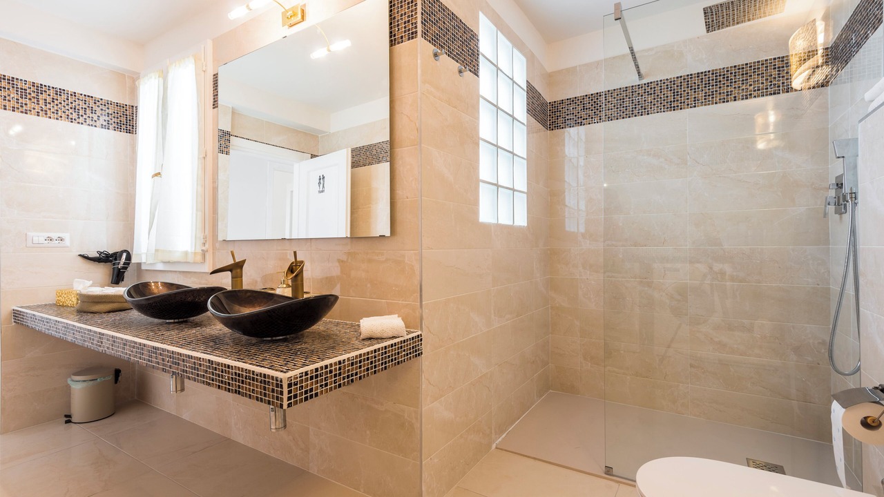 Photo of Bathroom in Old Town