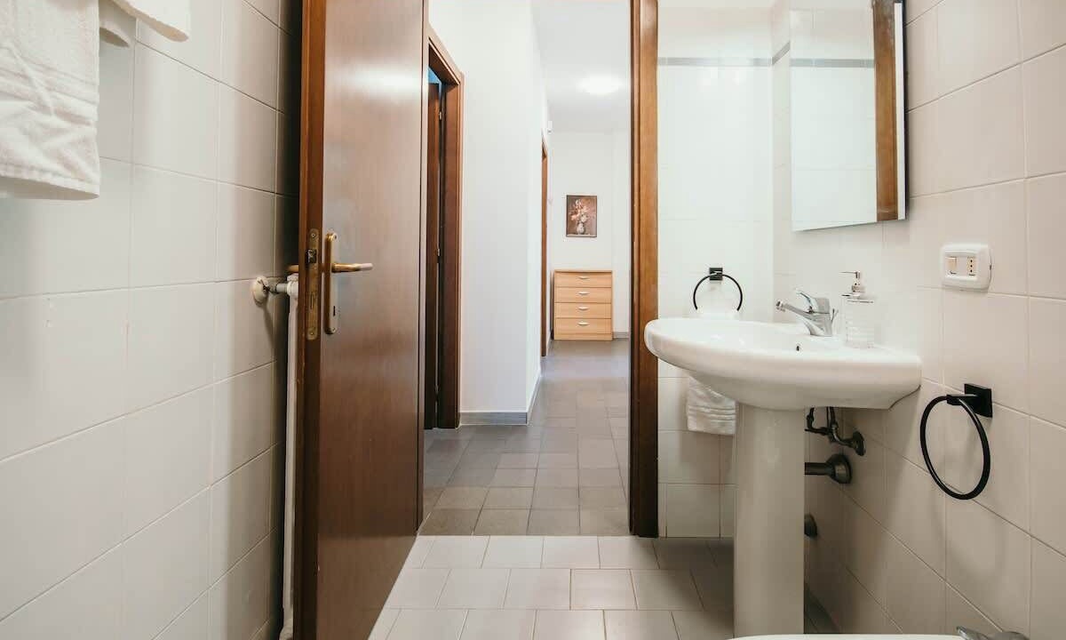 Photo of Bathroom in Aggregazione Rionale 1