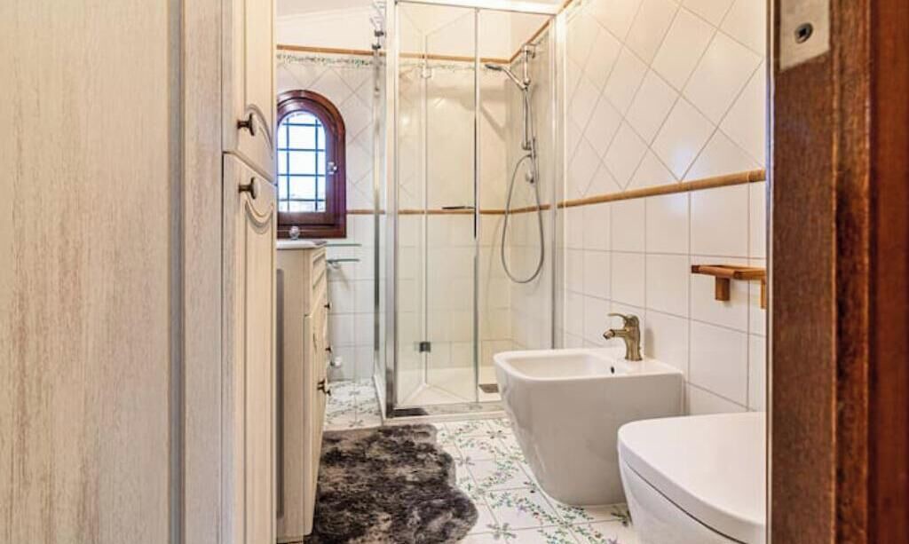 Photo of Bathroom in Tivoli