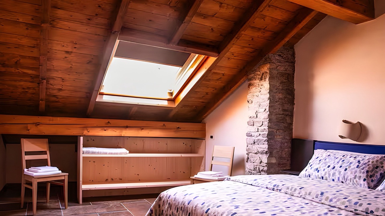 Photo of Bedroom in Brezzo di Bedero