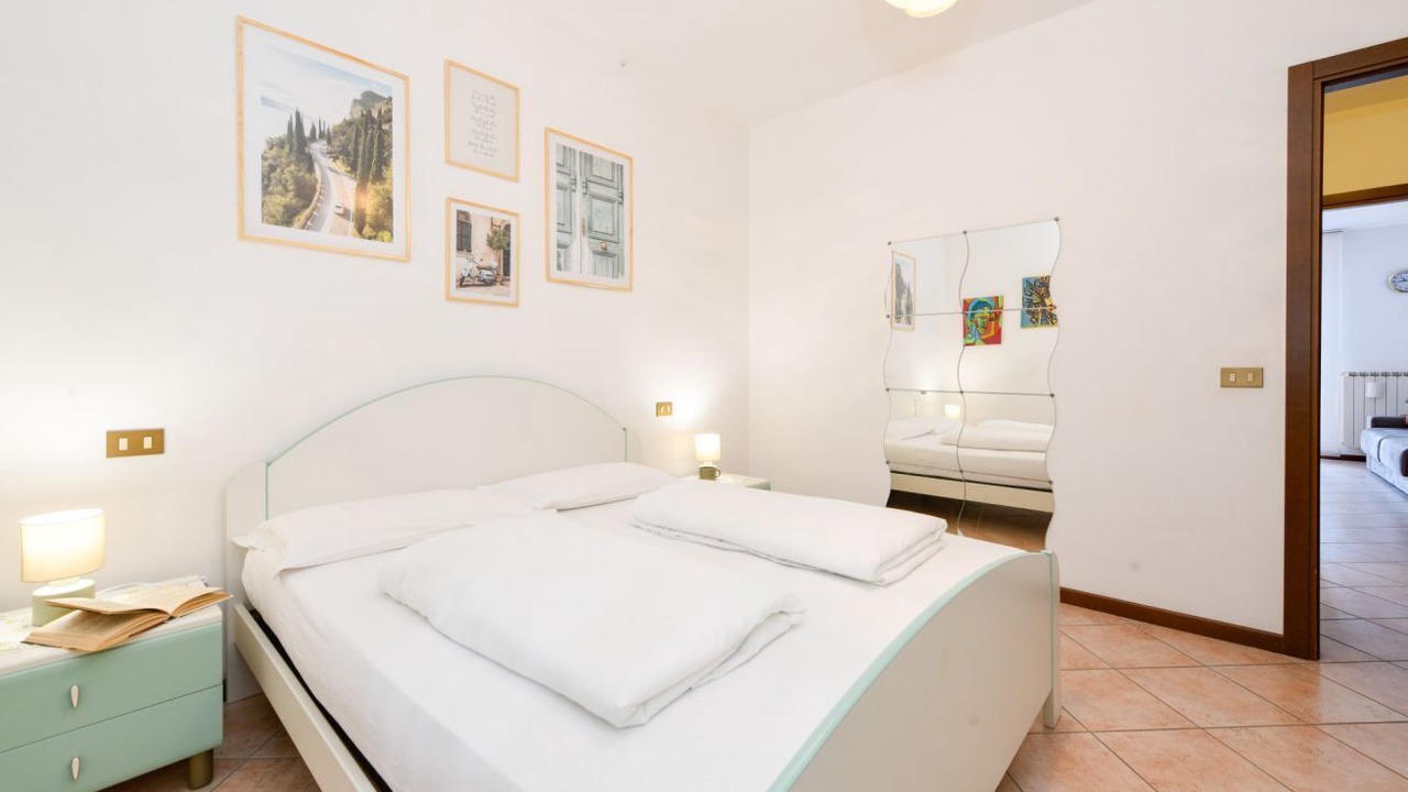 Photo of Bedroom in Toscolano Maderno