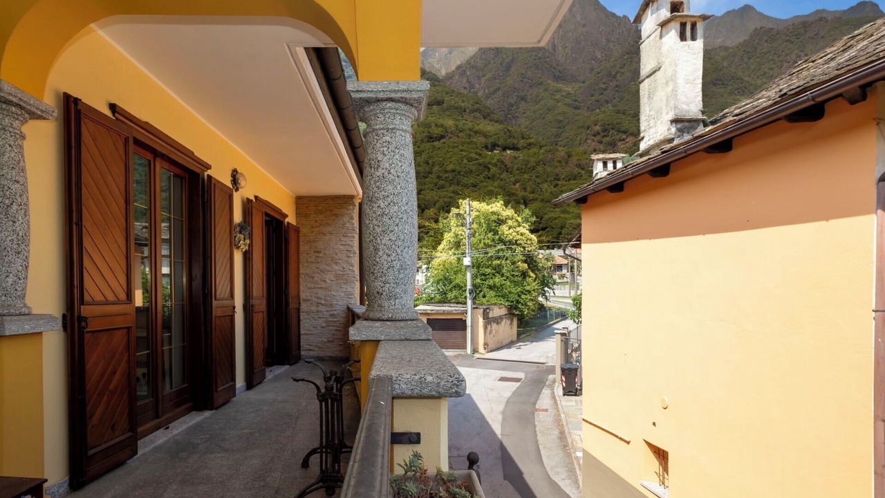 Photo of Patio Balcony in Premosello Chiovenda