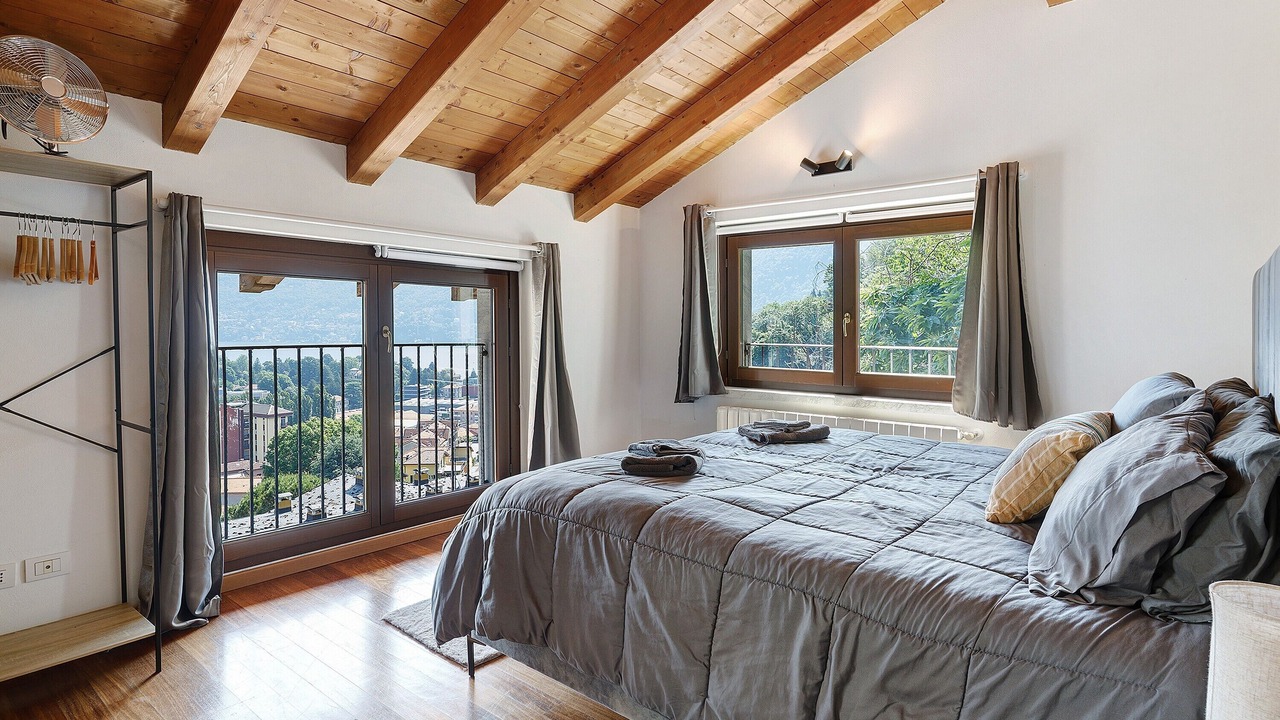 Photo of Bedroom in Como