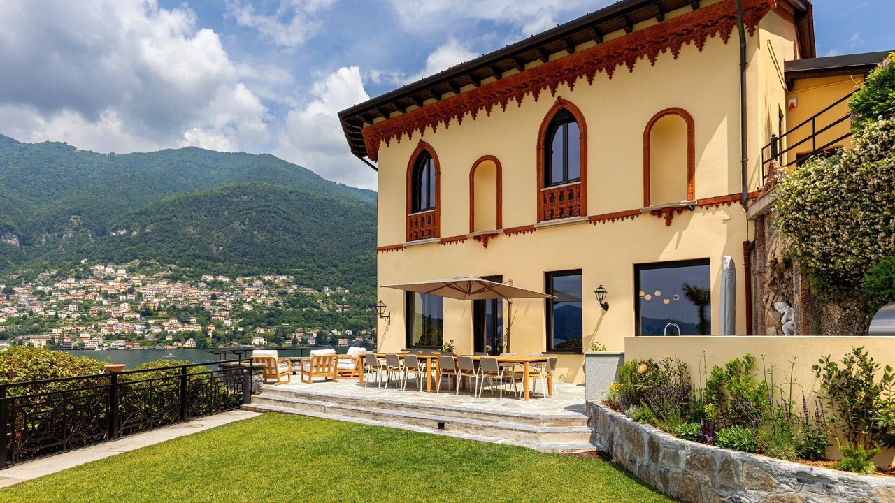 Photo of Outdoor in Torno