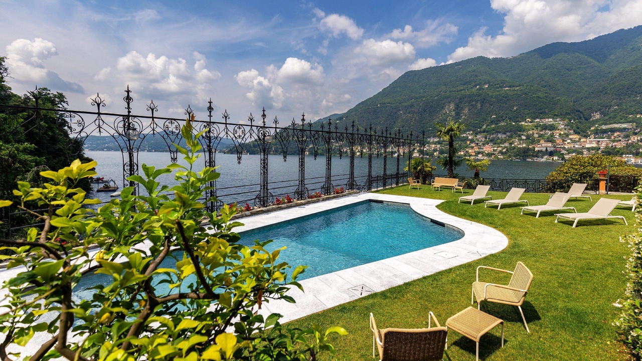 Photo of Outdoor in Torno