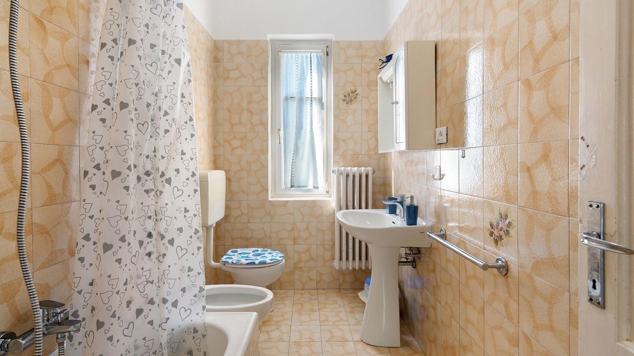 Photo of Bathroom in Calceranica al Lago